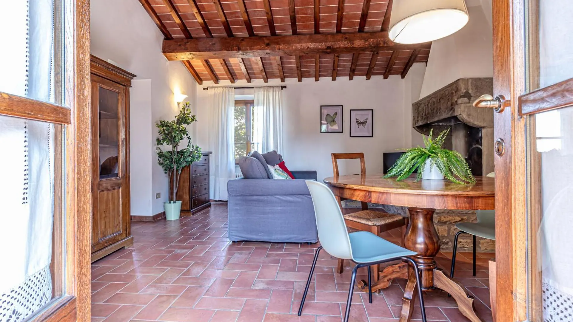 Roibooking Appartamento Butterfly Con Terrazza Arezzo Italien