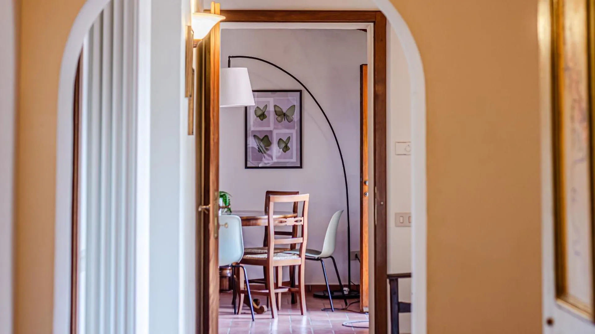 Lejlighed Roibooking Appartamento Butterfly Con Terrazza Arezzo