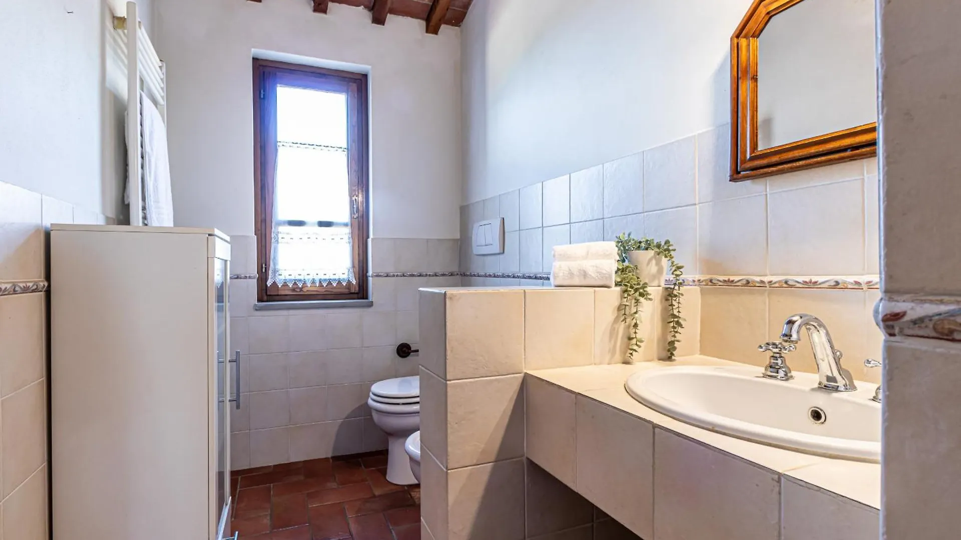 Lejlighed Roibooking Appartamento Butterfly Con Terrazza Arezzo