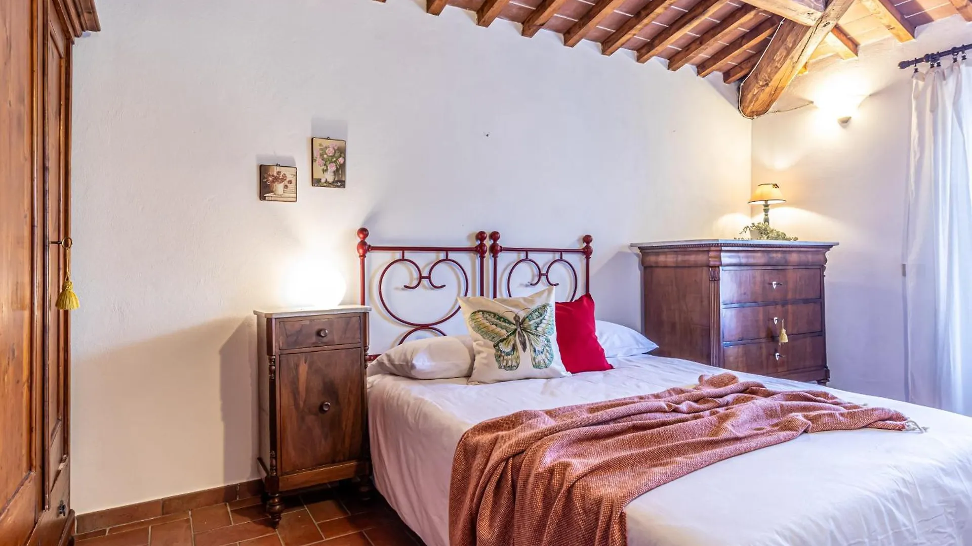 Roibooking Appartamento Butterfly Con Terrazza Arezzo