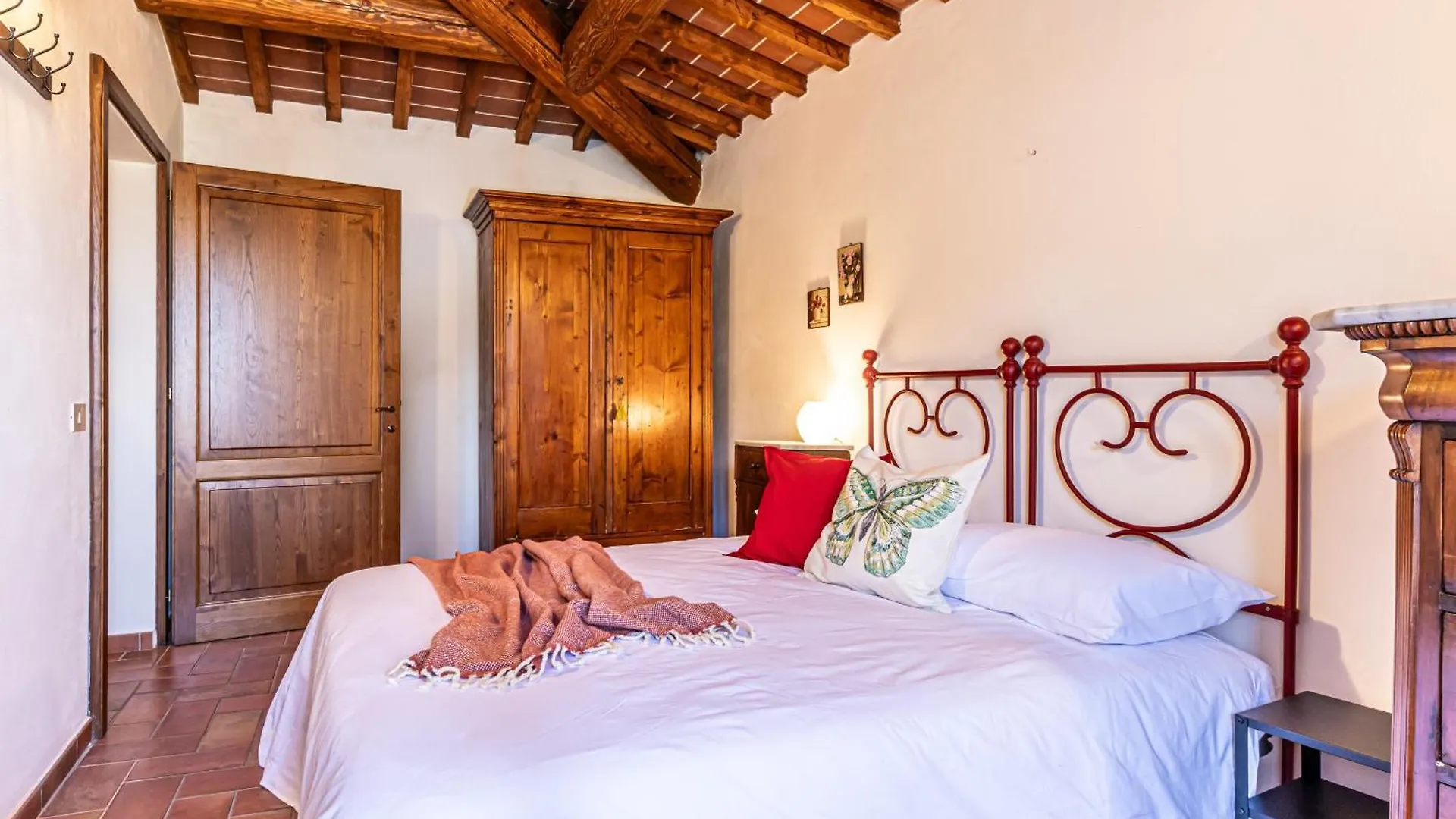 Roibooking Appartamento Butterfly Con Terrazza Arezzo